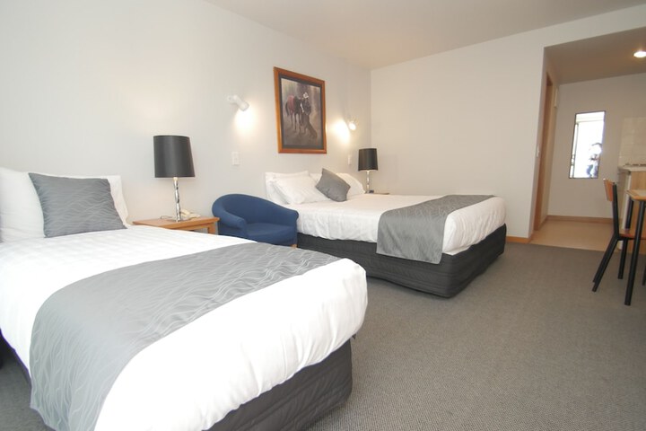 Room 21 of 55