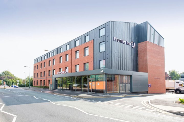 Premier Inn Lichfield City Centre