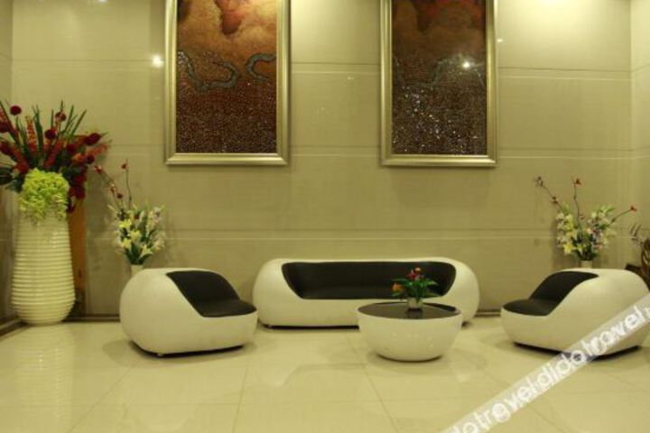 Hotel Interior 5 of 24