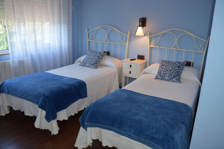 Room 2 of 23