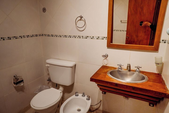 Room 23 of 28