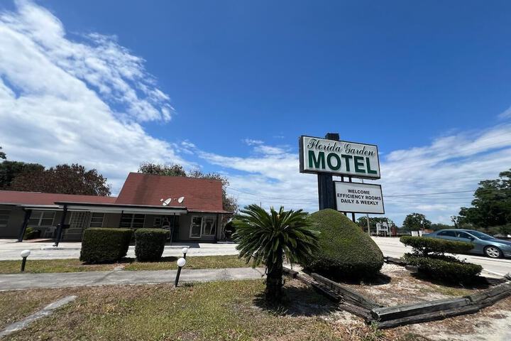 Photo of Florida Garden Motel Winter Haven Near Legoland