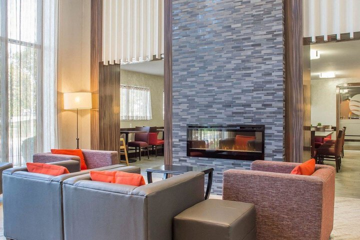 Lobby Photos