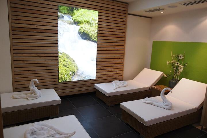 Spa 26 of 47