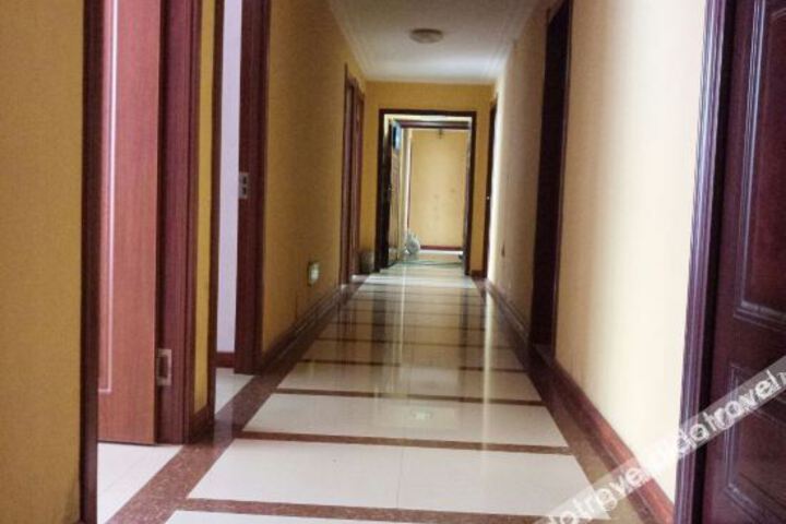 Hotel Interior 5 of 6
