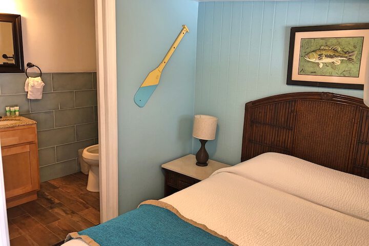 Room 13 of 131