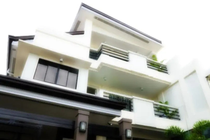 Dbs Hometel