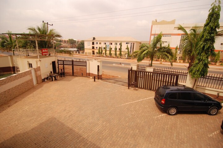 Property Grounds 42 of 44