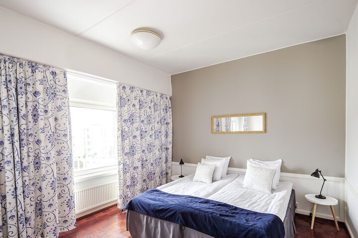 Room 4 of 35