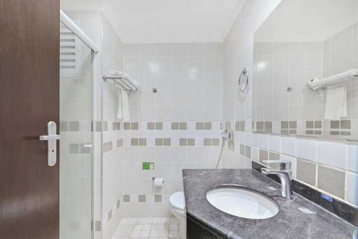 Bath Photo