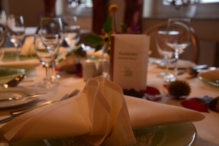 Dining 46 of 87