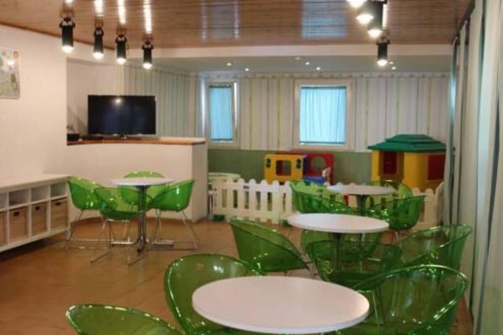 Childrens Activities 7 of 12