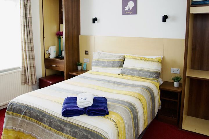 Room 29 of 104