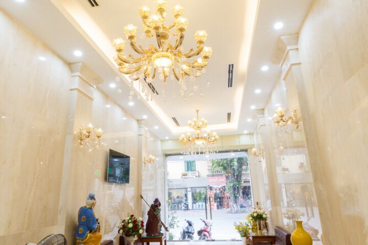 Lobby Entry