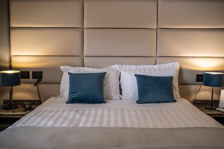 Room 41 of 209