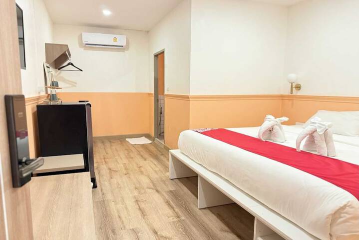 Room 15 of 43