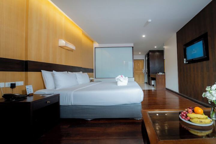 Room 9 of 130