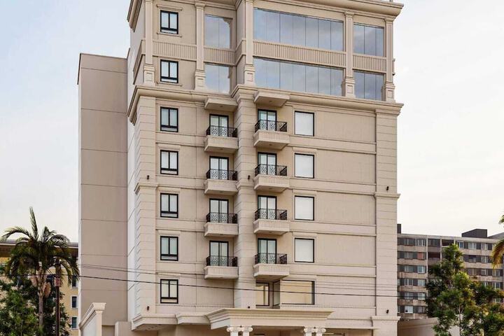 AK CASTLE SUITES