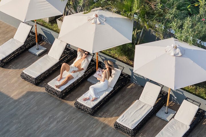 Pool Hotel