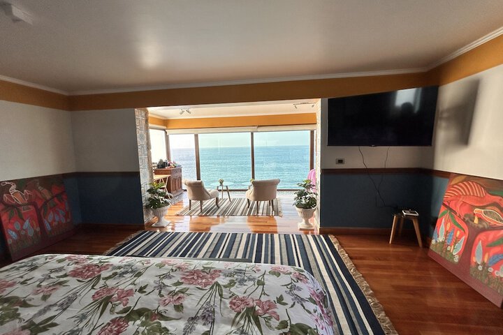 Room 12 of 180
