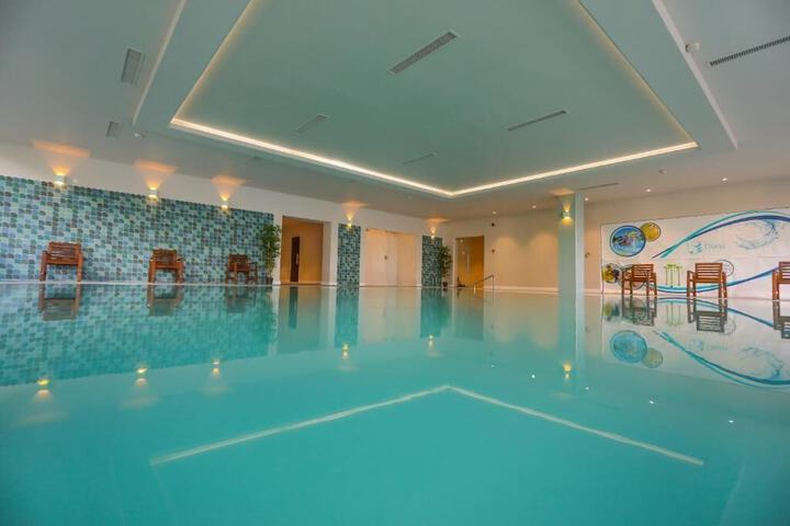 Pool 27 of 58