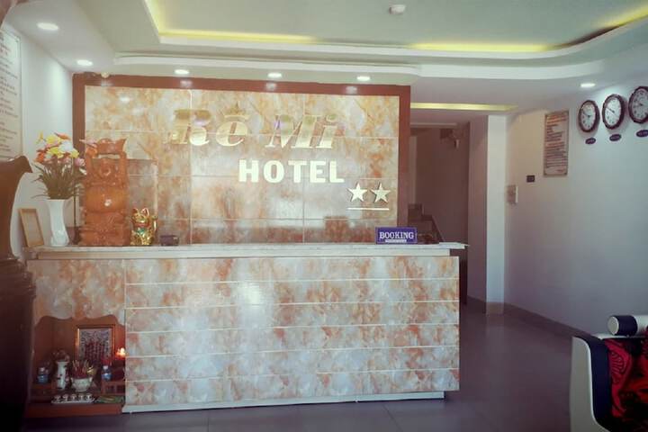 Hotel Interior 5 of 40