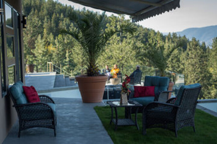Terrace/Patio 28 of 33