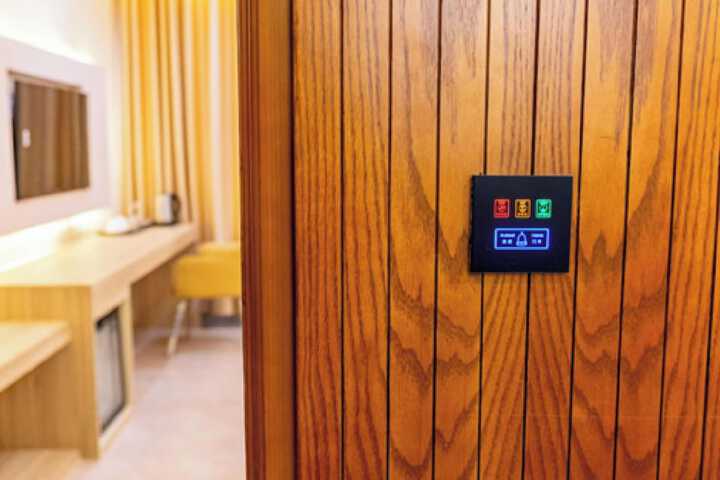 Room 48 of 71
