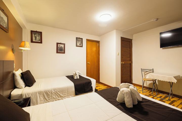 Room 18 of 30