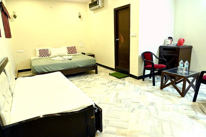 Room 18 of 44