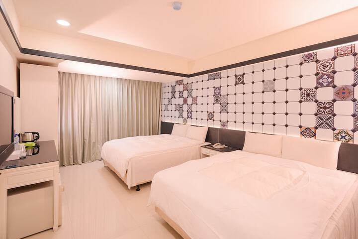 Room 19 of 71