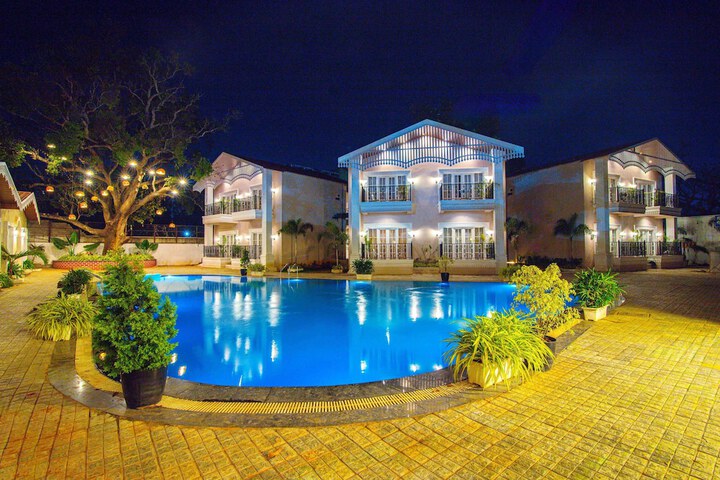 Pool 50 of 70