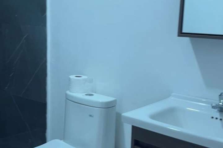 Room 17 of 54