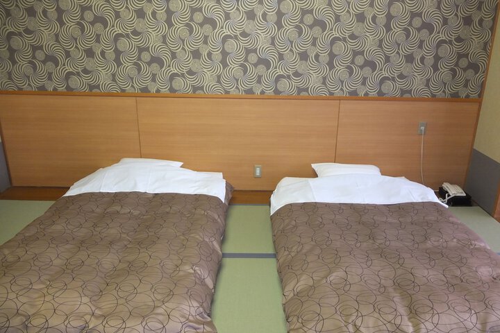 Room 25 of 65