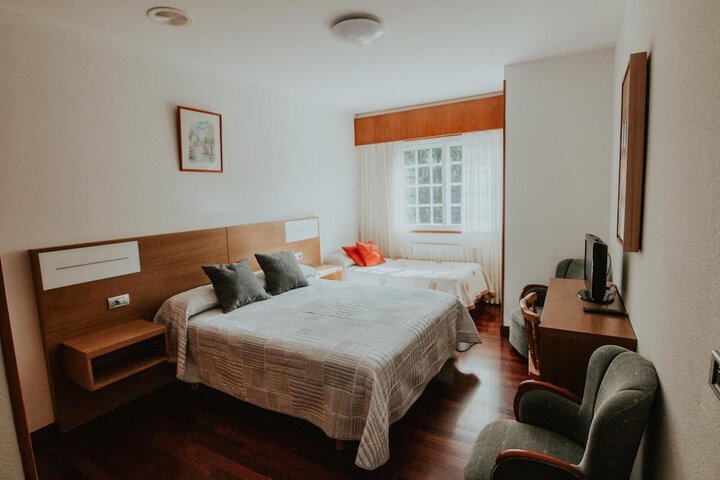 Room 9 of 62