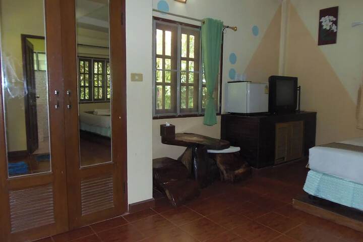 Room 40 of 125