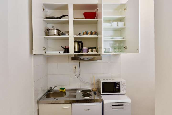 Room 29 of 60