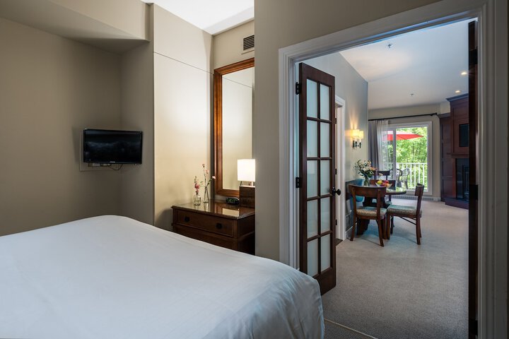 Suite King Size Bed (13 of 43)