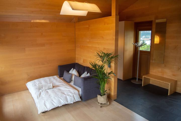 Room 7 of 26