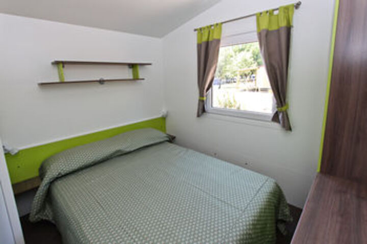 Room 12 of 30