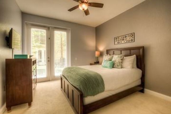 Room 10 of 23