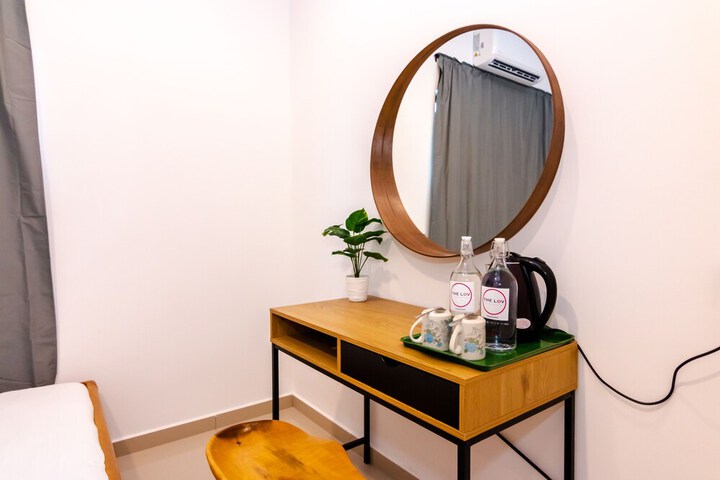 Room 89 of 121