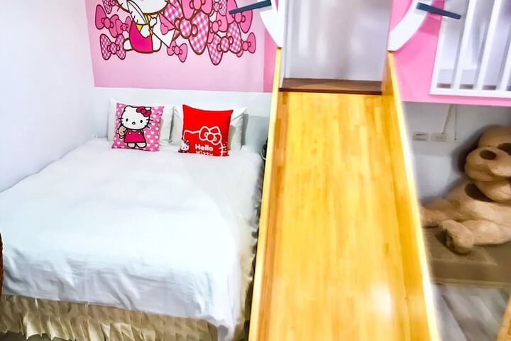 Room 2 of 40