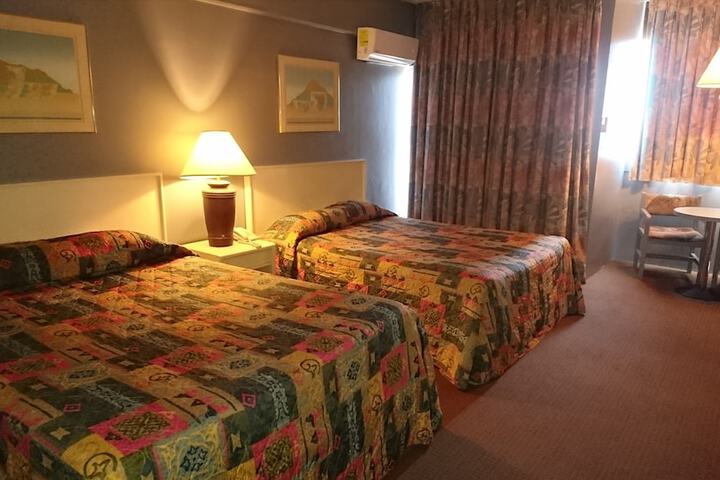 Room 15 of 37