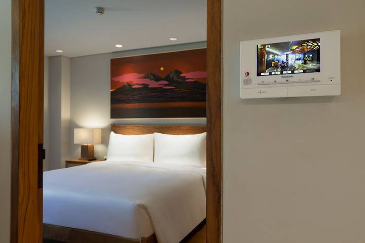 Room 16 of 85