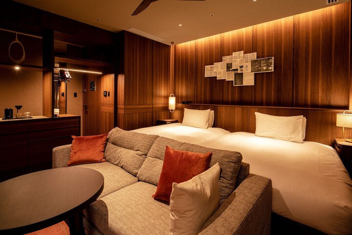 Room 15 of 137
