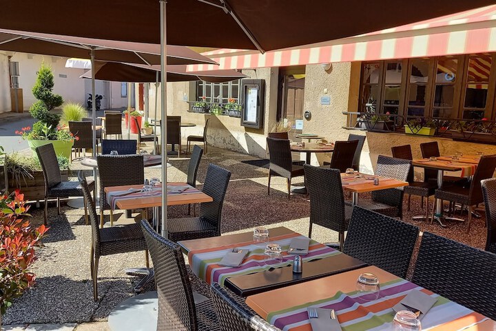 Terrace/Patio 18 of 43