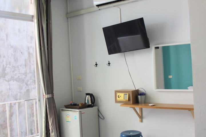 Room 16 of 112