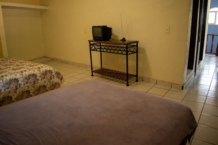 Room 7 of 20