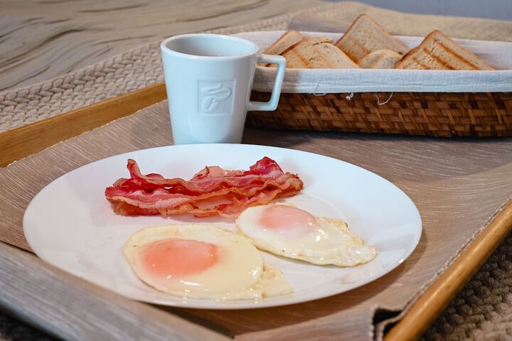 Breakfast/Coffee Service 13 of 18